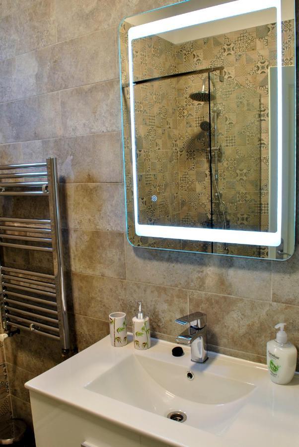 Hostel Pangeea Sybin Zewnętrze zdjęcie