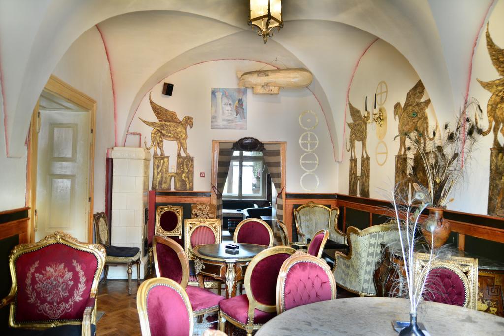 Hostel Pangeea Sybin Zewnętrze zdjęcie